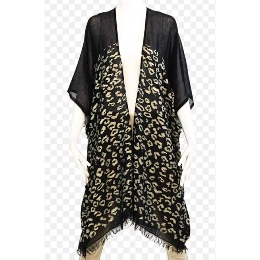 NWT Randi & will collection women’s black cheetah caftan OS